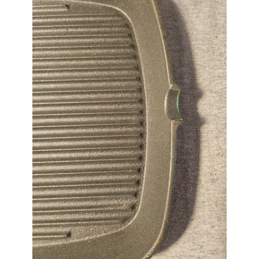 Never Used Cuisinart GreenEnamel 9 1/4